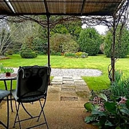 Chambre D'Hote - Ilse'S Garden Chair La Porcherie Bagian luar foto